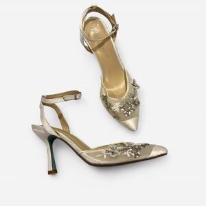 Betsey Johnson Embellished Ivory Satin Heels – Size 9